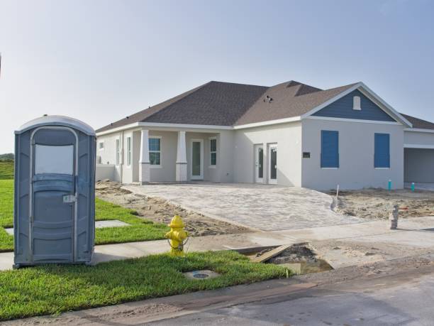 Best Porta potty rental near me  in Roanoke, AL